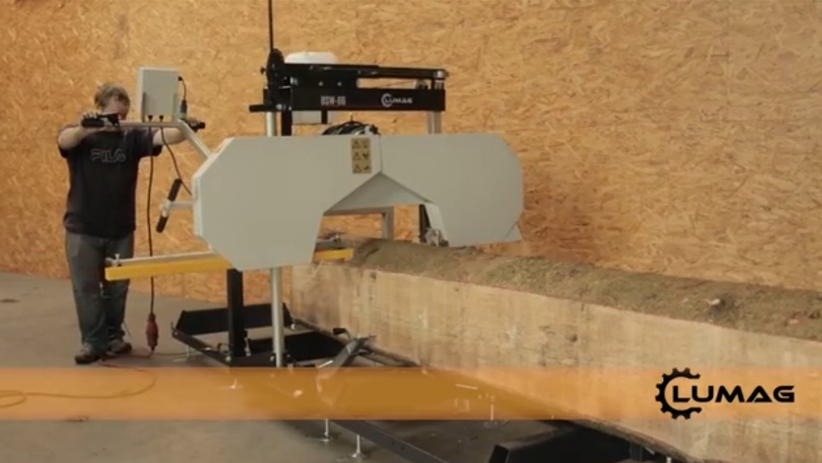 Kmeňová pásová elektrická píla LUMAG BSW66 400V