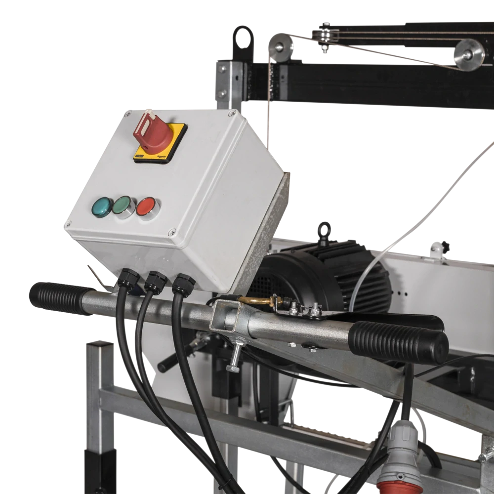 Kmenová pásová elektrická píla LUMAG BSW76E-PRO